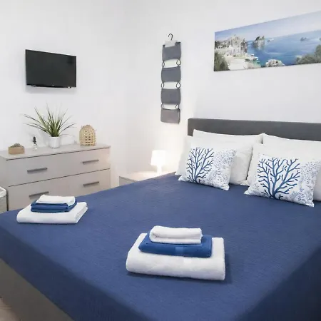 Вилла Villasara Scopello Relax Con 4 Piscina&spa