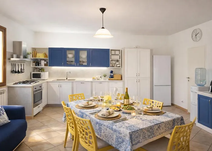 Villasara Scopello Relax Con 4 Piscina&spa 卡斯泰拉马莱