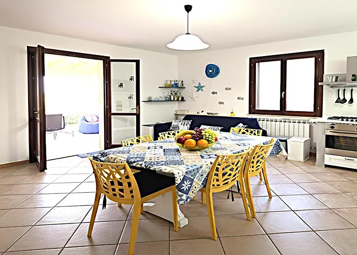 别墅 Villasara Scopello Relax Con 4 Piscina&spa *