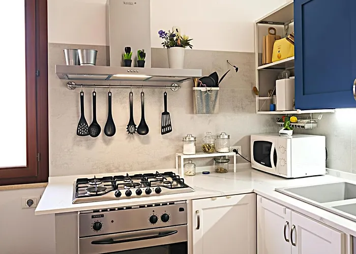 Villasara Scopello Relax Con 4 Piscina&spa * 卡斯泰拉马莱