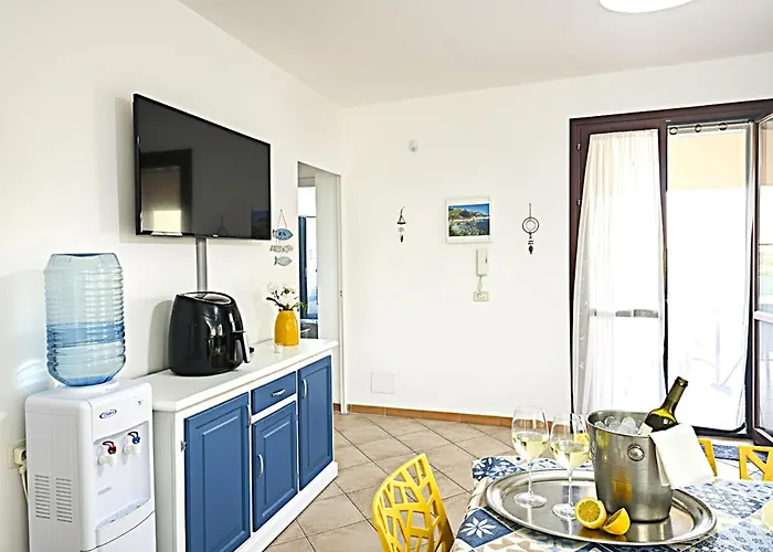 Villasara Scopello Relax Con 4 Piscina&spa 别墅 卡斯泰拉马莱